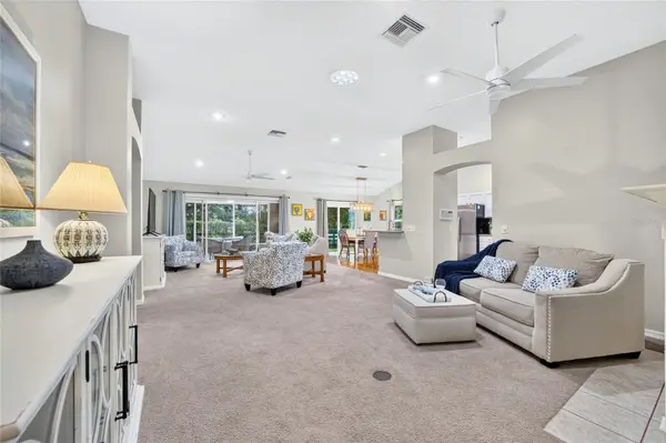 1177 OAK FOREST DR, The Villages, FL 32162