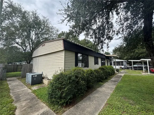 3728 NE 59TH AVE, Silver Springs, FL 34488