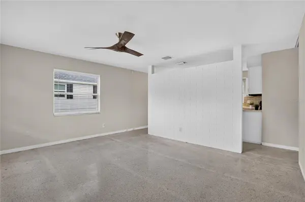 5214 15TH AVE S, Gulfport, FL 33707