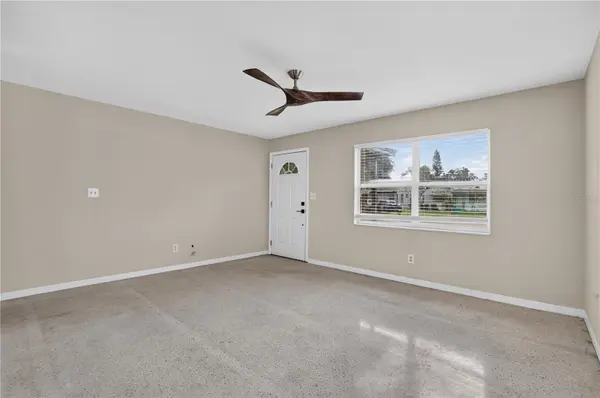 5214 15TH AVE S, Gulfport, FL 33707