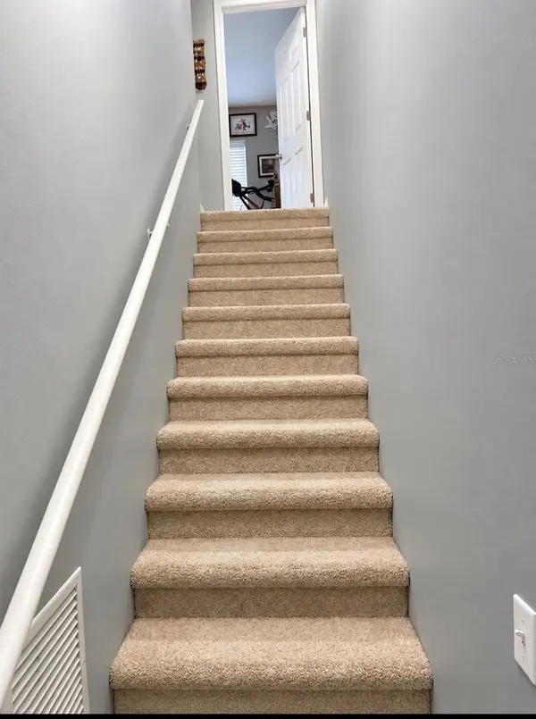9209 SEMINOLE BLVD #17, Seminole, FL 33772
