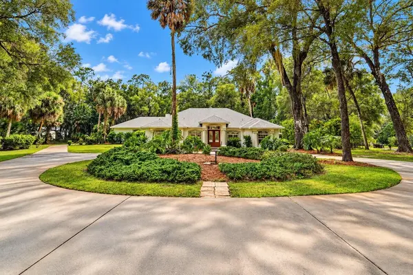 1830 GLENWOOD OAKS LN, Deland, FL 32720