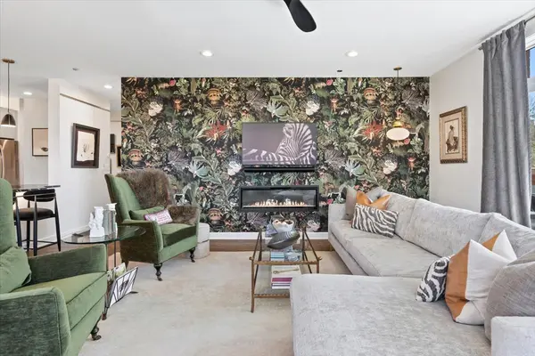 1155 W Armitage AVE #202, Chicago, IL 60614