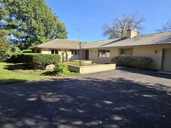 20397 W Miller RD, Antioch, IL 60002