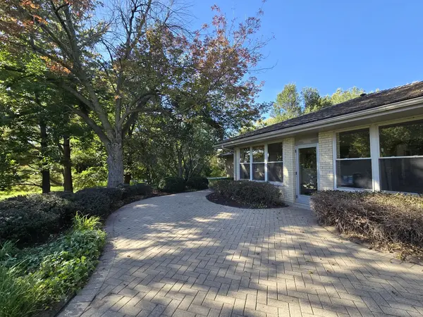 20397 W Miller RD, Antioch, IL 60002
