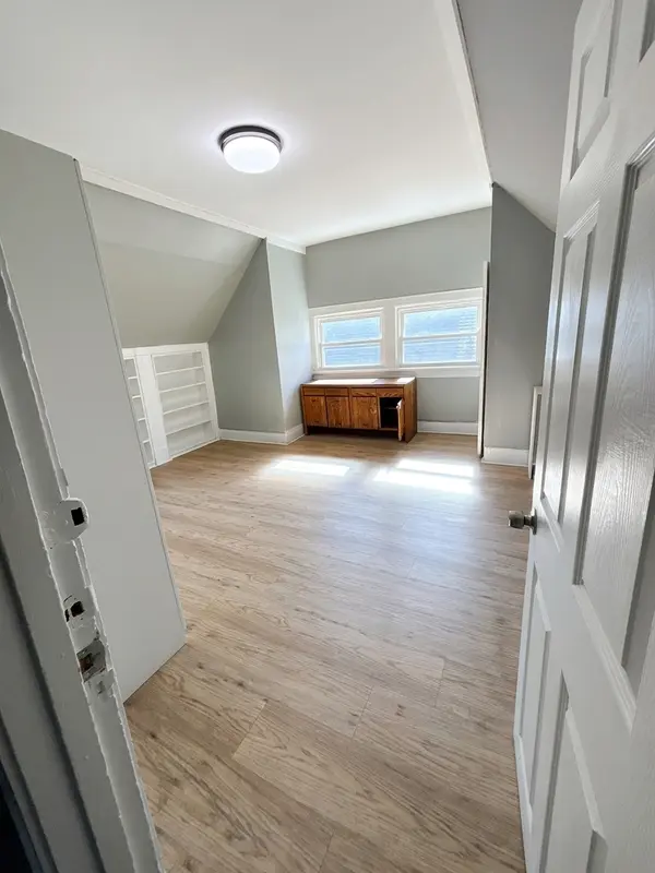 1228 Oak AVE #3, Evanston, IL 60202