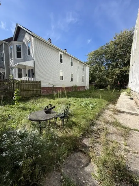 1662 N Richmond ST, Chicago, IL 60647