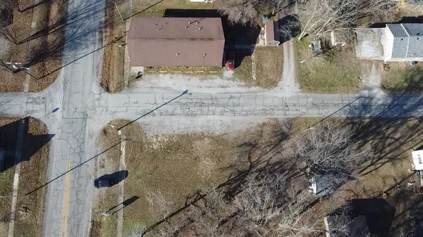 502 W Franklin AVE, Sesser, IL 62884