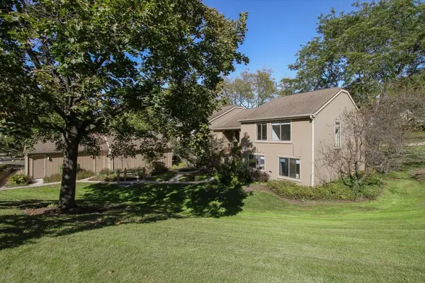 746B Oak Hill RD #C485SFR, Lake Barrington, IL 60010