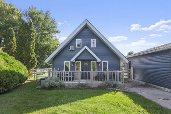 4686 E 2351st RD, Lake Holiday, IL 60552