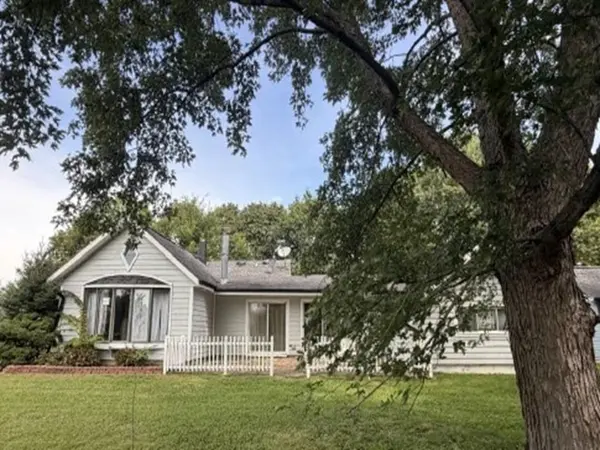 211 N Haman RD, Inverness, IL 60010