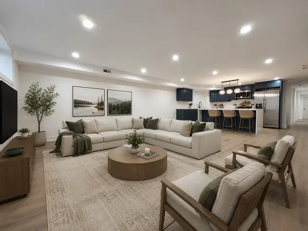 4338 N Clarendon AVE #GS, Chicago, IL 60613