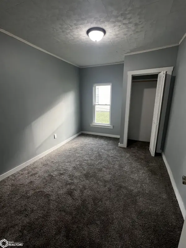 1230 Laurel Street, Hamilton, IL 62341