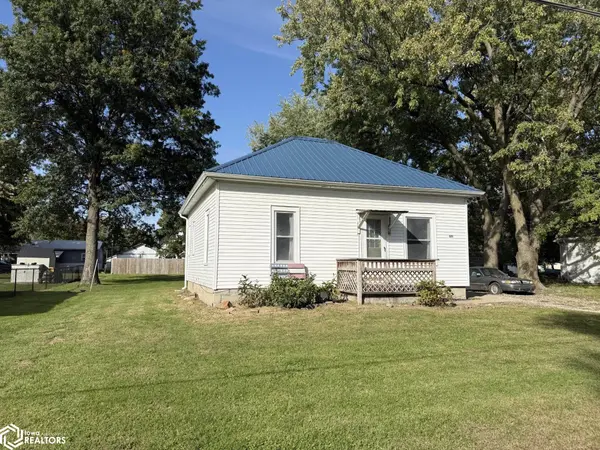 604 W South ST, Bloomfield, IA 52537
