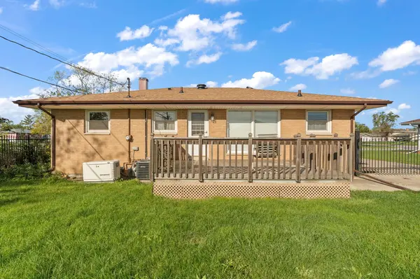 6001 Rutledge Court, Merrillville, IN 46410