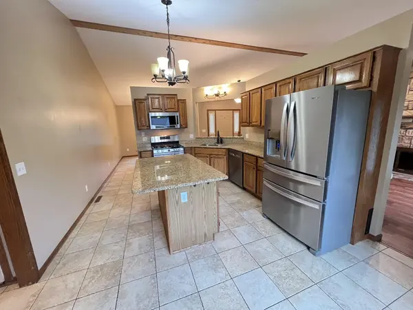 5366 S Park DR, Savage, MN 55378