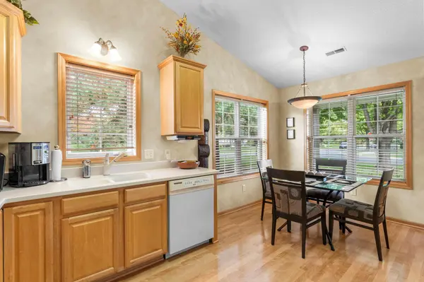 308 Arrowhead DR, Lino Lakes, MN 55014