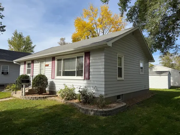 129 E Ronning AVE, Appleton, MN 56208