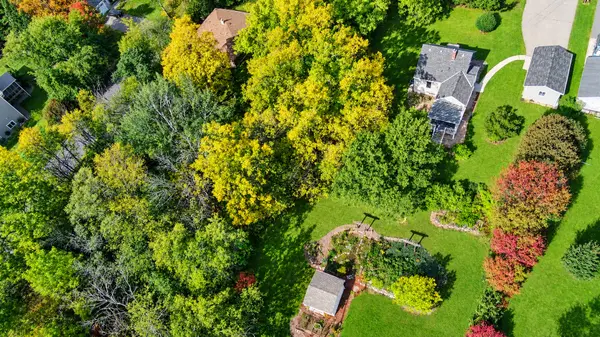 10605 Belmont RD, Minnetonka, MN 55305