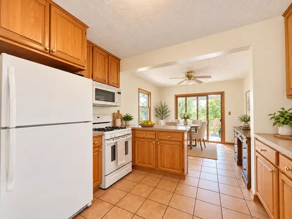 10605 Belmont RD, Minnetonka, MN 55305