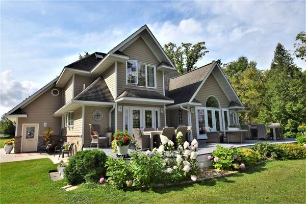 204 River DR NE, Baudette, MN 56623