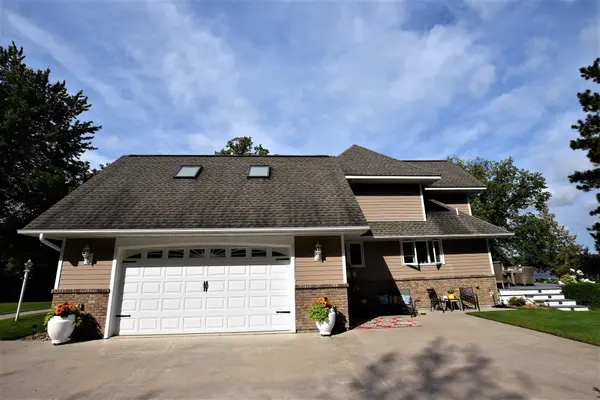 204 River DR NE, Baudette, MN 56623
