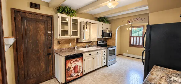 430 Highland RD, Willmar, MN 56201
