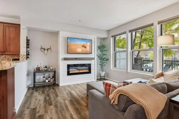 580 N 2nd St #104, Minneapolis, MN 55401