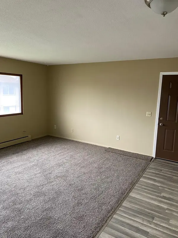 7632 Pleasant AVE, Richfield, MN 55423