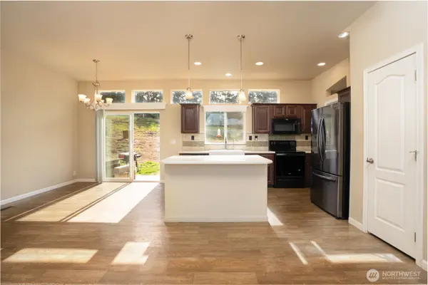 206 Senn RD, Chehalis, WA 98532