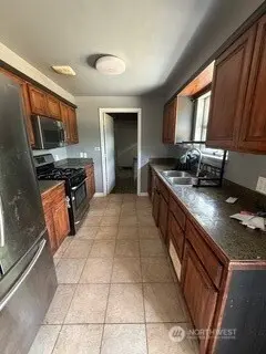 1118 Whisler ST NE, Olympia, WA 98516