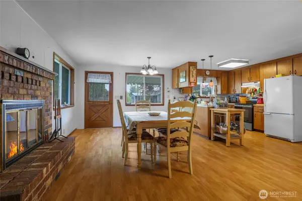 649 C CT, Enumclaw, WA 98022