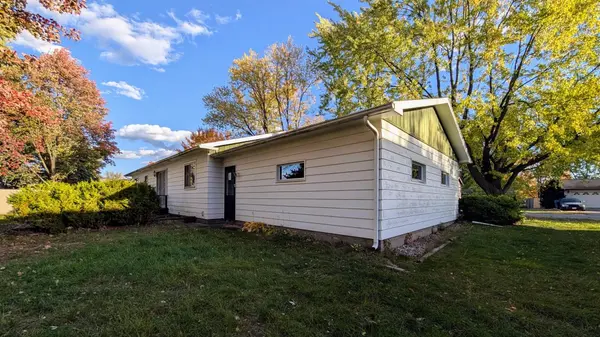 2704 E NEUPERT AVE, Weston, WI 54476