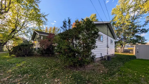 2704 E NEUPERT AVE, Weston, WI 54476
