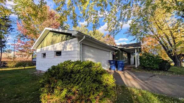 2704 E NEUPERT AVE, Weston, WI 54476