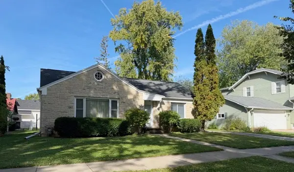 1036 S ROOSEVELT ST, Green Bay, WI 54301-3102
