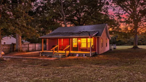 502 E Monroe St, Tullahoma, TN 37388