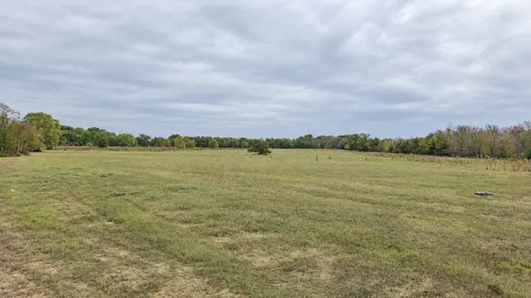 483 Stones River Ln, Murfreesboro, TN 37128