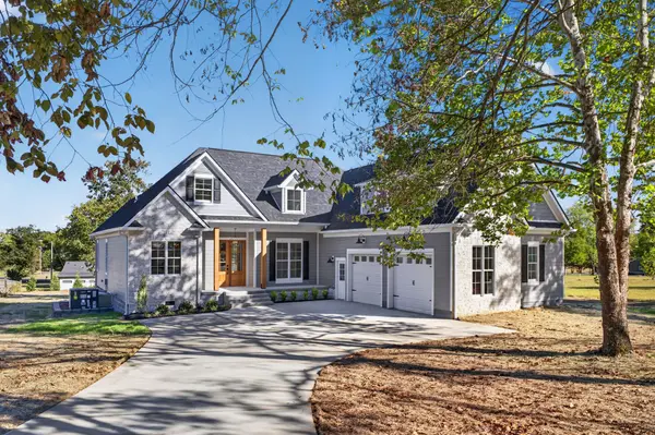 404 Cajawa Dr, Mount Juliet, TN 37122