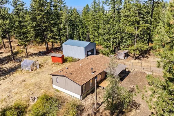 23205 N MADISON Rd, Mead, WA 99201