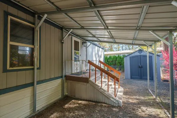 8900 S Mullen Hill Rd #75, Spokane, WA 99224