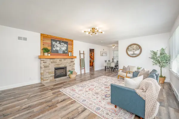 521 N Battin Ave., Wichita, KS 67208