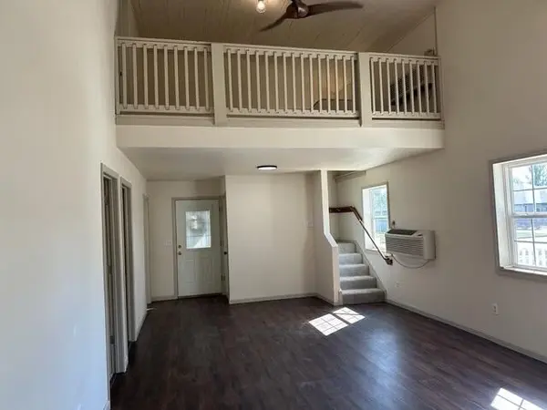 102 N Winfield AVE, Joplin, MO 64801
