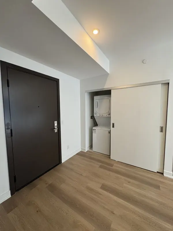 101 John ST #1615, Hamilton, ON L8R 1H7