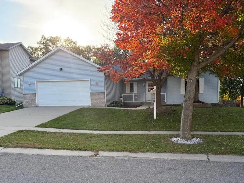 1007 Golfers CT SE, Rochester, MN 55904
