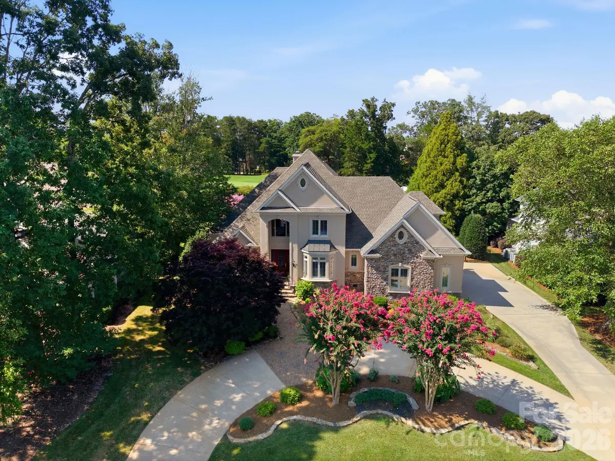 18416 Peninsula Club DR, Cornelius, NC 28031