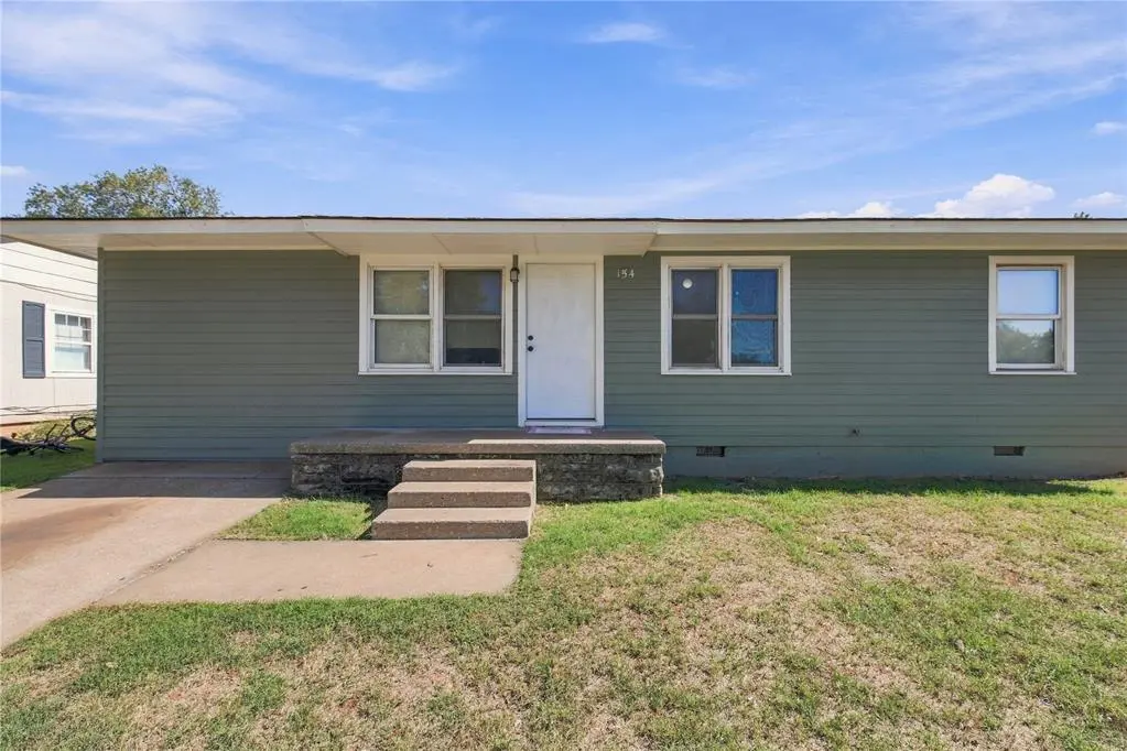 154 Blackburn BLVD, Elk City, OK 73644