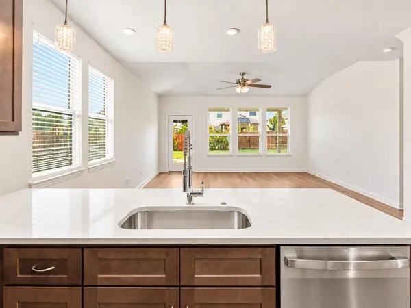5624 San Michele ST, Round Rock, TX 78665