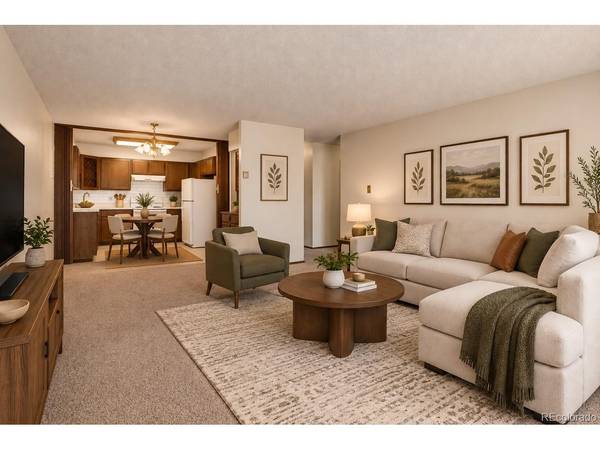 9355 E Center #1B, Denver, CO 80247