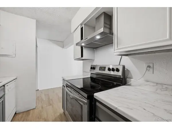 4651 S Lowell #B, Denver, CO 80236
